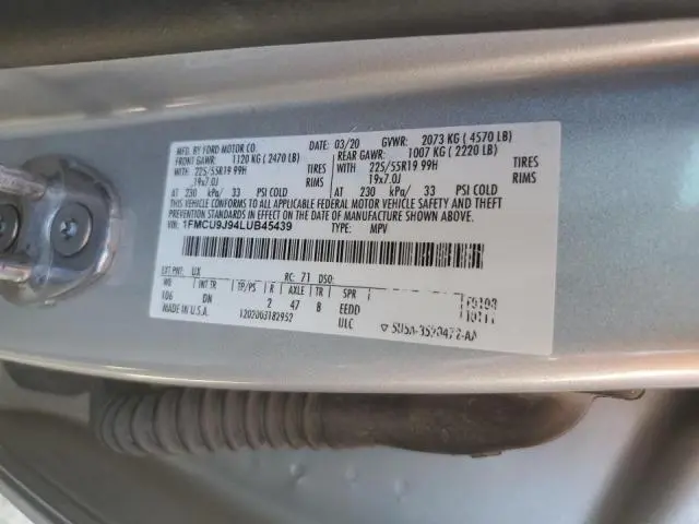 2020 FORD ESCAPE TITANIUM  
