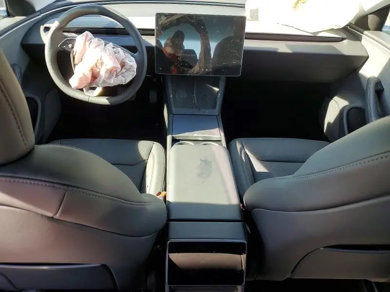 2026 TESLA MODEL 3   
