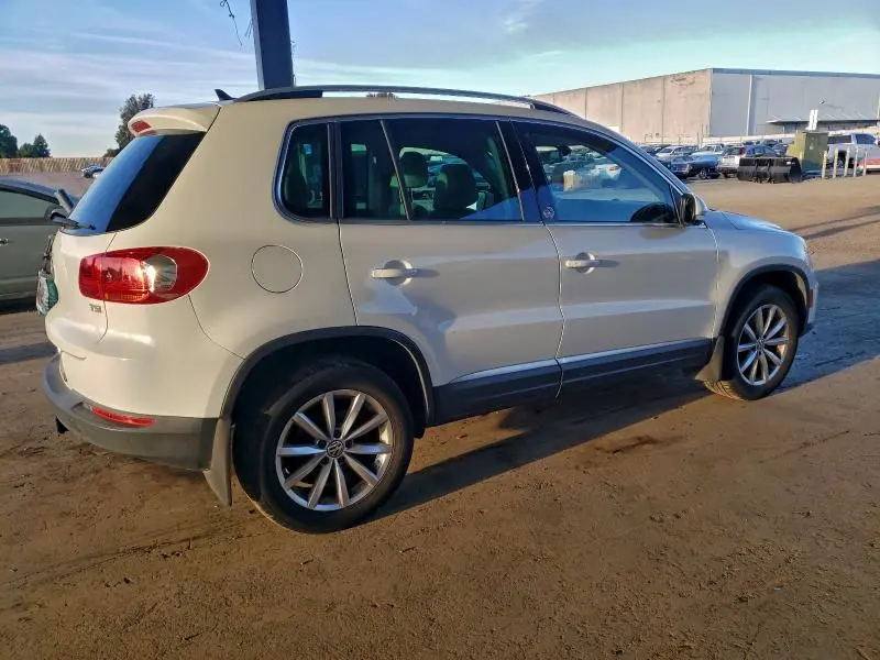 2017 VOLKSWAGEN TIGUAN WOLFSBURG  