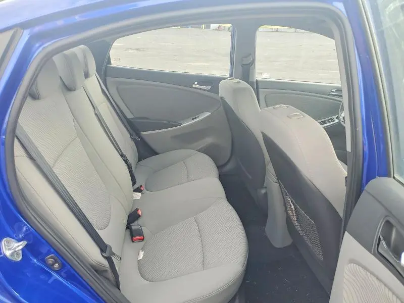 2012 HYUNDAI ACCENT GLS  