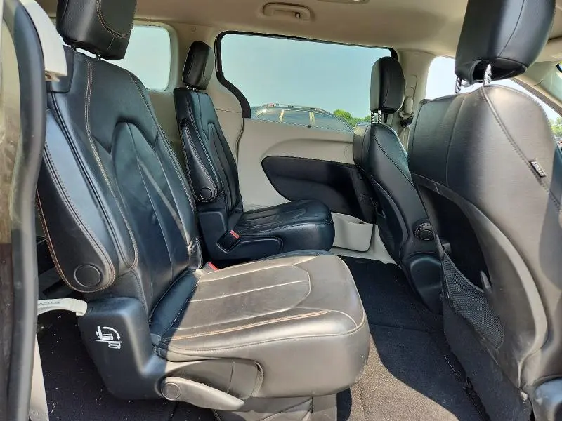 2017 CHRYSLER PACIFICA TOURING L  