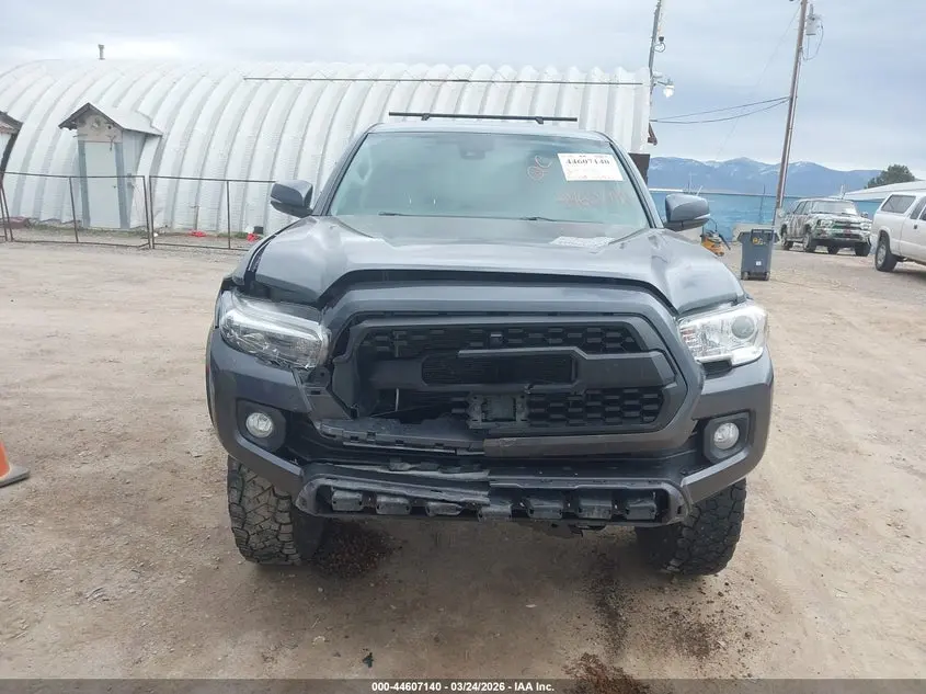 2020 TOYOTA TACOMA SR5 V6