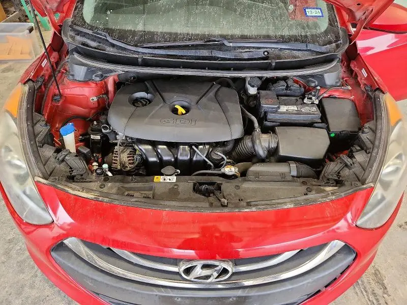2014 HYUNDAI ELANTRA GT BASE  