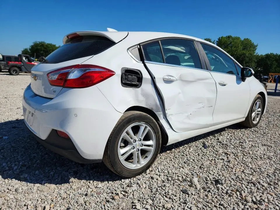 2018 CHEVROLET CRUZE LT  