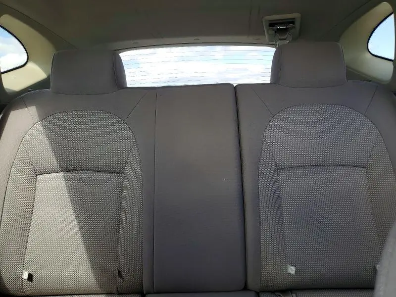 2010 NISSAN ROGUE S  