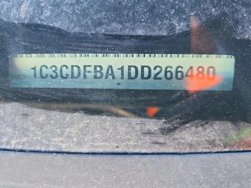 2013 DODGE DART SXT  