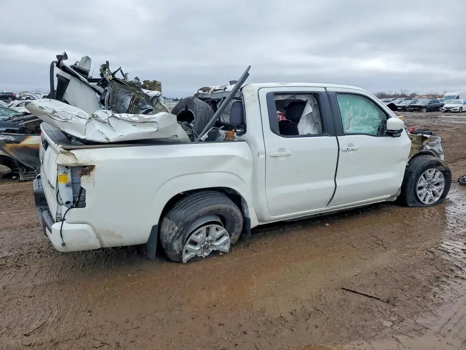 2024 NISSAN FRONTIER SV  