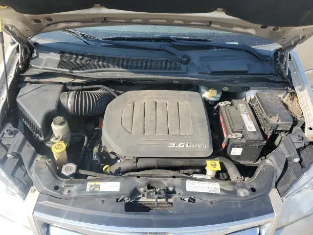 2013 CHRYSLER TOWN & COUNTRY TOURING L