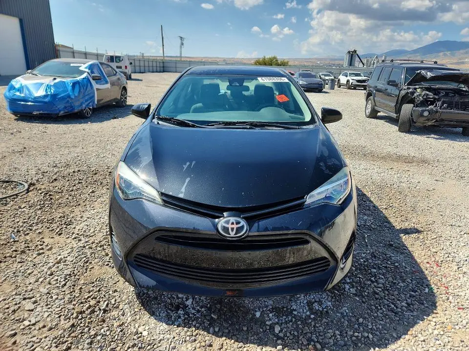 2017 TOYOTA COROLLA LE  
