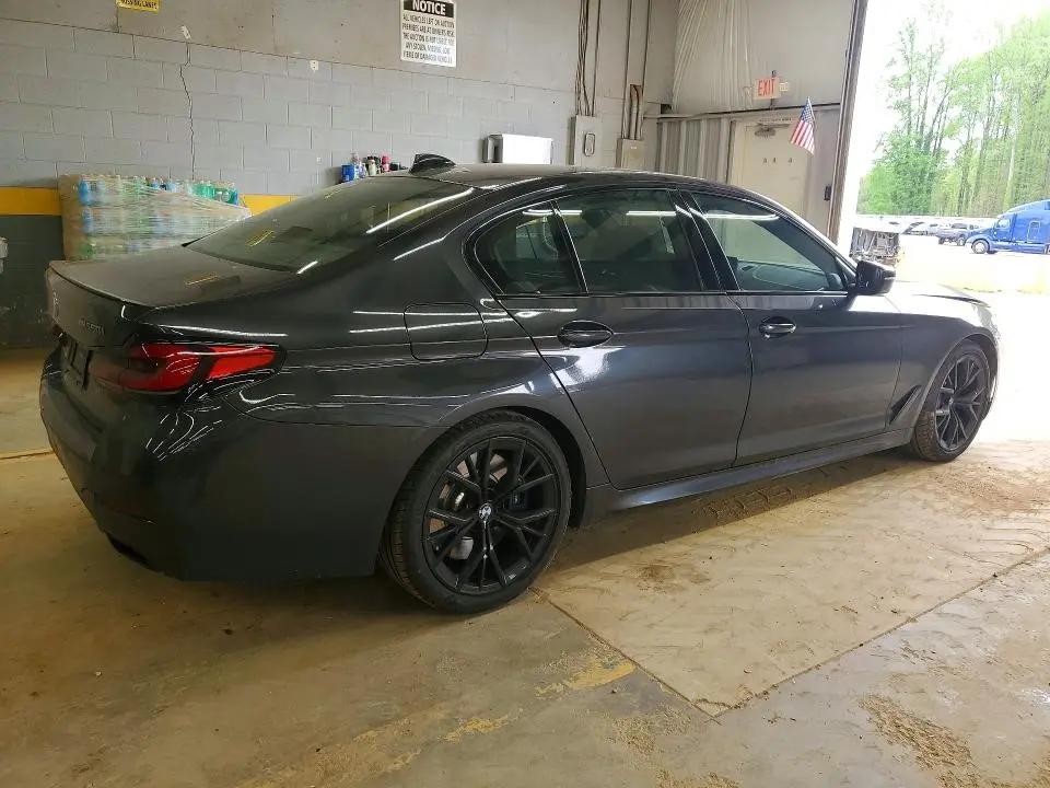 2022 BMW M550XI   