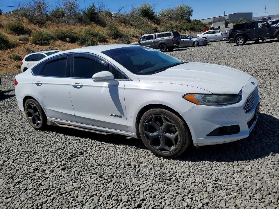 2015 FORD FUSION SE HYBRID  