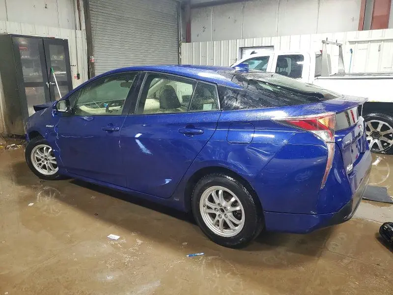 2016 TOYOTA PRIUS   