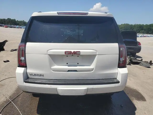 2018 GMC YUKON SLE  