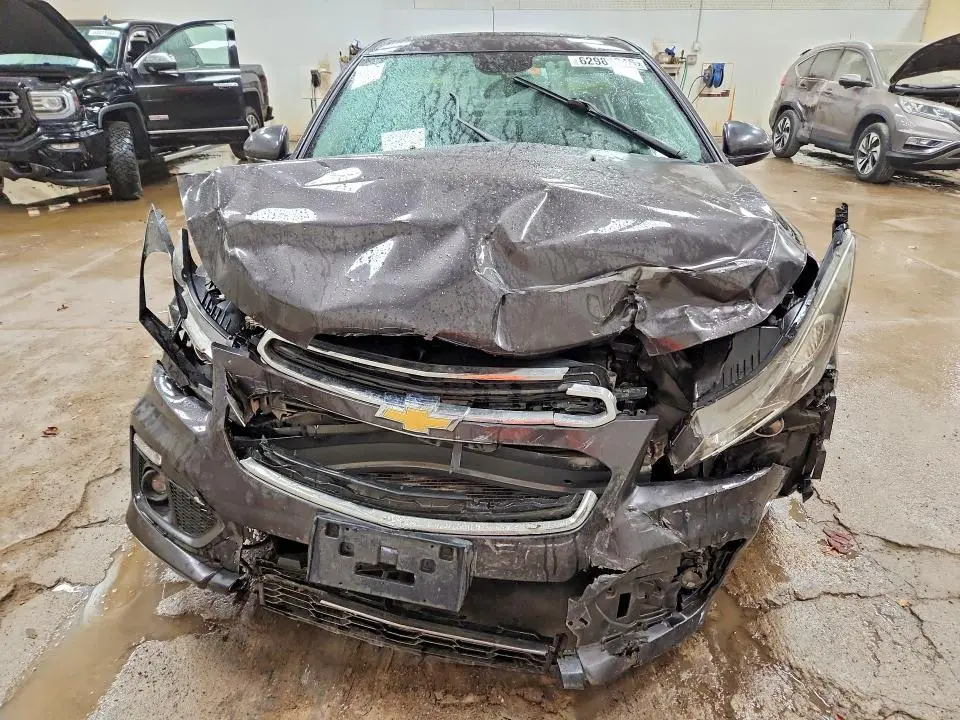 2015 CHEVROLET CRUZE LTZ  