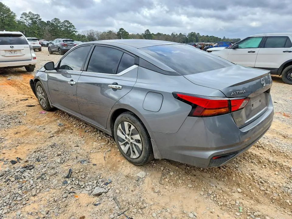 2023 NISSAN ALTIMA S  