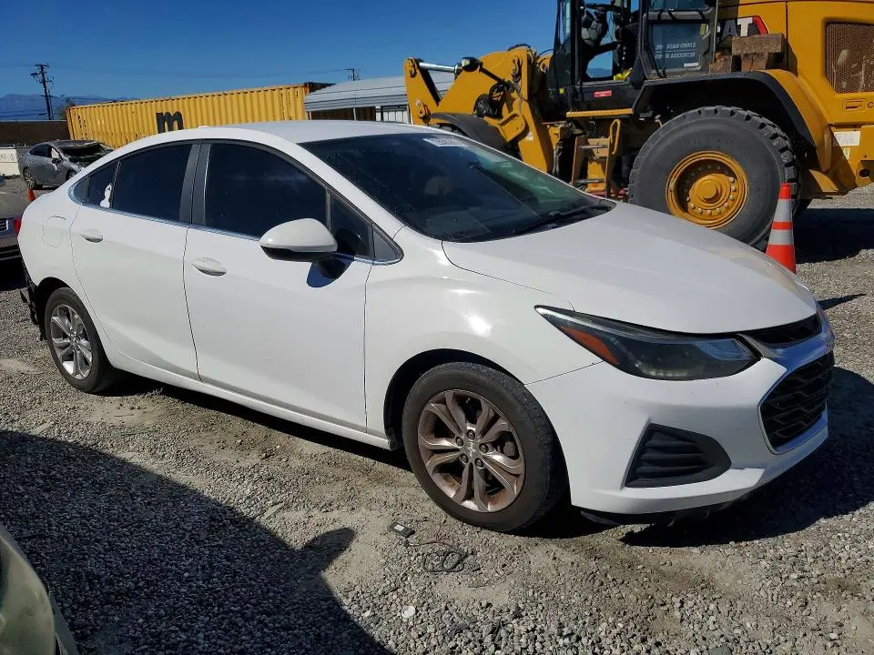 2019 CHEVROLET CRUZE LT  