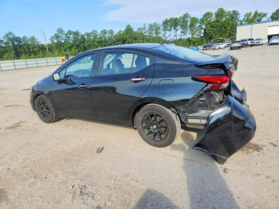2020 NISSAN VERSA S  