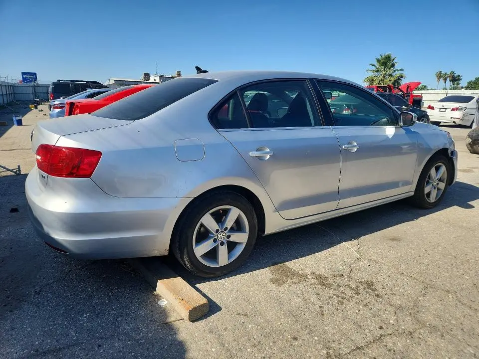 2014 VOLKSWAGEN JETTA TDI  