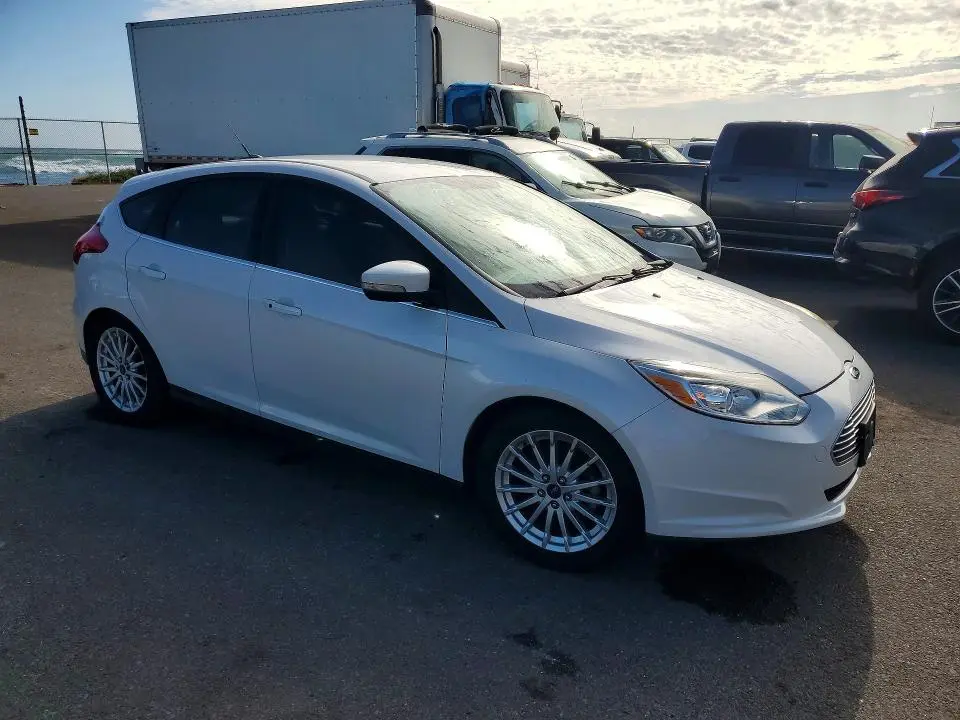 2016 FORD FOCUS BEV  