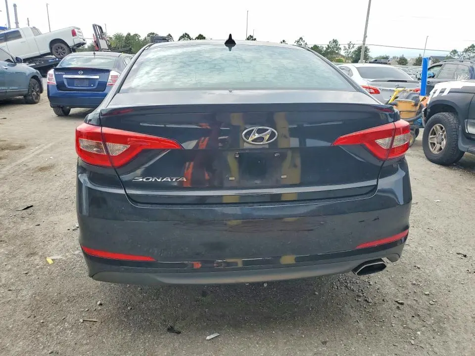 2016 HYUNDAI SONATA SE  