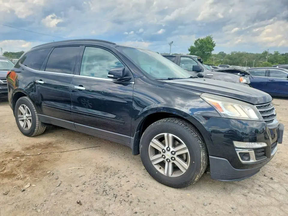 2016 CHEVROLET TRAVERSE LT  