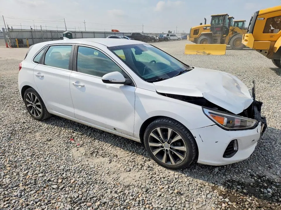 2018 HYUNDAI ELANTRA GT BASE  