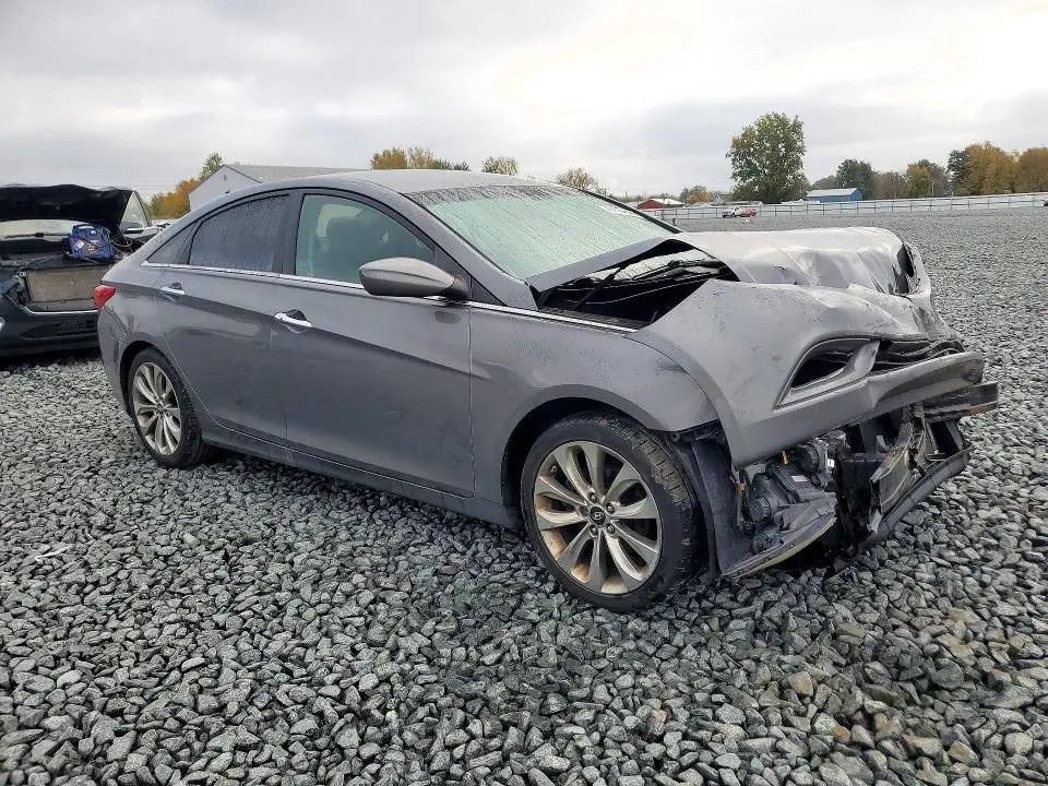 2011 HYUNDAI SONATA SE  