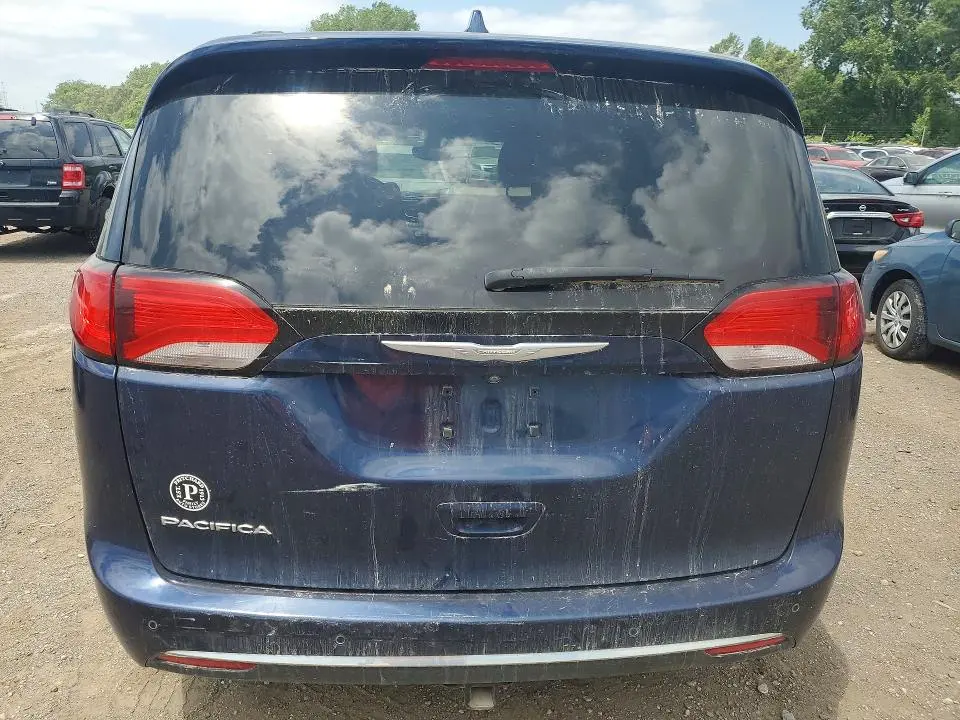 2017 CHRYSLER PACIFICA TOURING L  