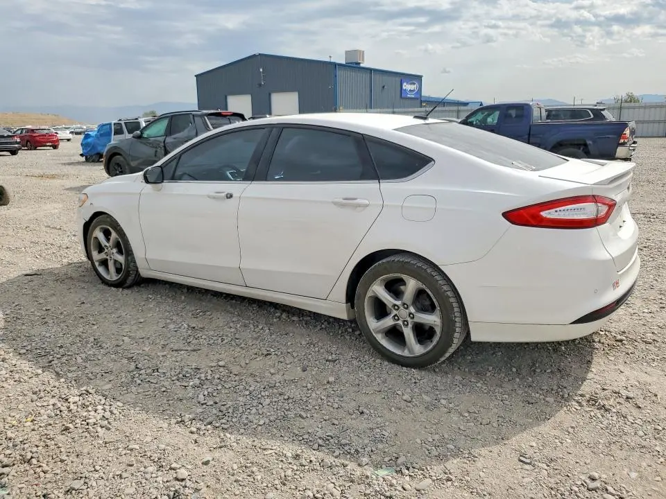 2016 FORD FUSION SE  