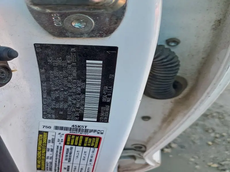 2011 TOYOTA TUNDRA CREWMAX SR5  