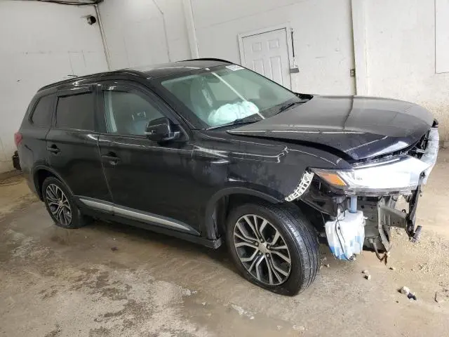 2016 MITSUBISHI OUTLANDER SE