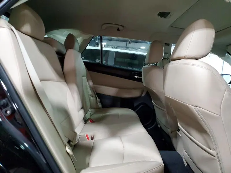 2016 SUBARU OUTBACK 3.6R LIMITED  