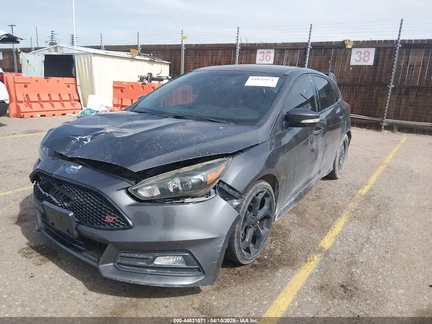 2017 FORD FOCUS ST  