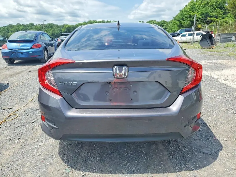 2018 HONDA CIVIC EX  