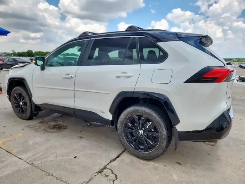 2022 TOYOTA RAV4 XSE  