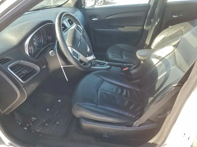 2011 CHRYSLER 200 LIMITED  