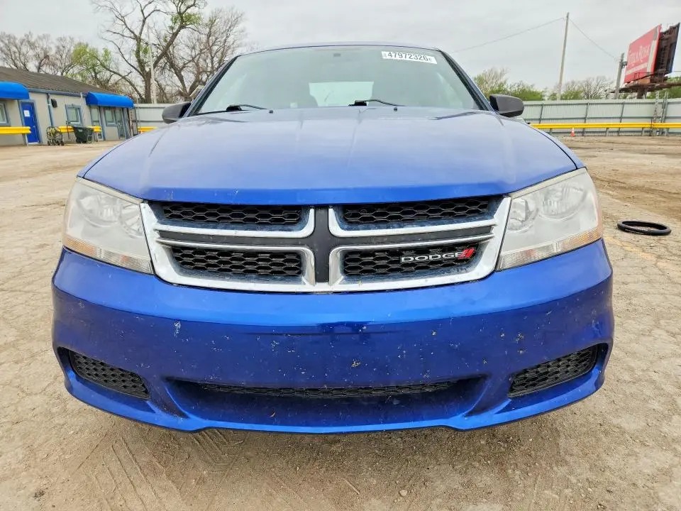 2013 DODGE AVENGER SE  