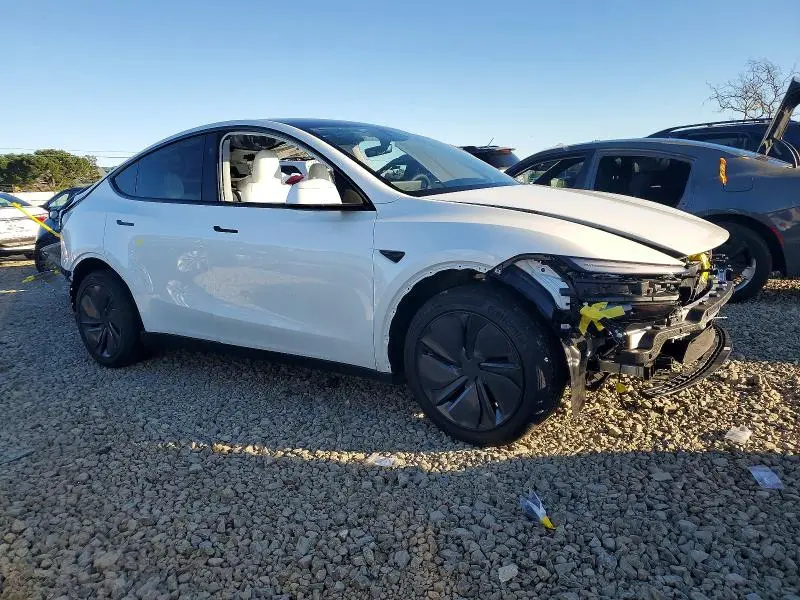 2026 TESLA MODEL Y   
