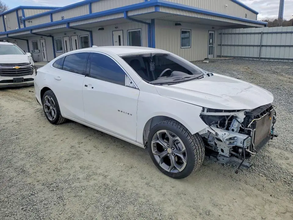 2024 CHEVROLET MALIBU LT  