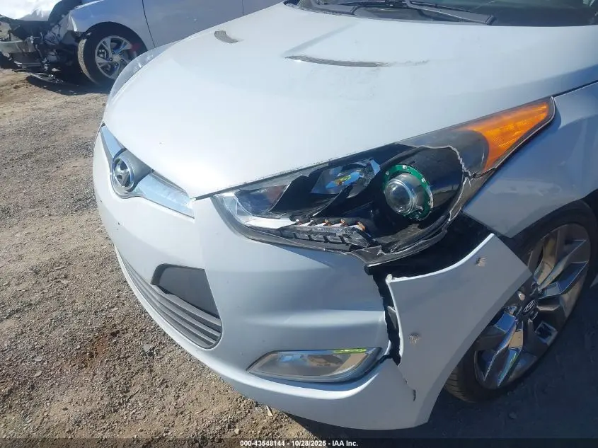 2015 HYUNDAI VELOSTER FLEX