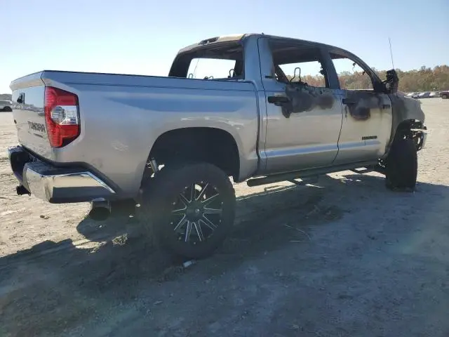2014 TOYOTA TUNDRA CREWMAX SR5