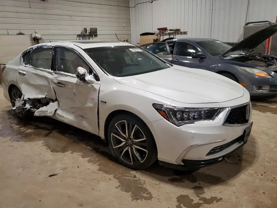 2018 ACURA RLX   
