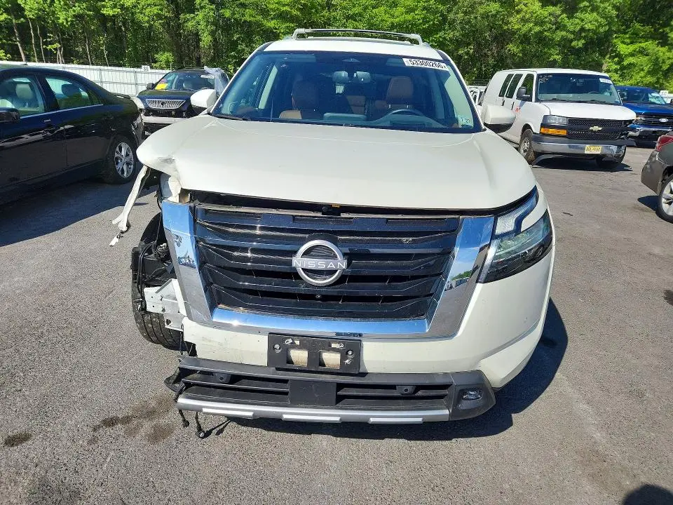 2022 NISSAN PATHFINDER PLATINUM  