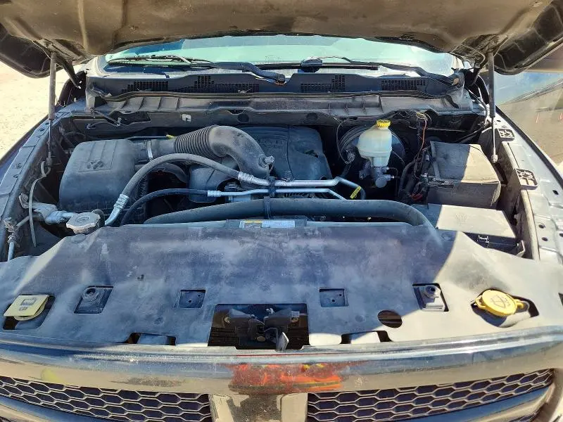 2014 RAM 1500 ST  