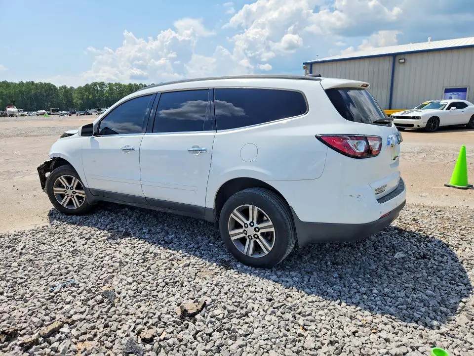 2017 CHEVROLET TRAVERSE LT  