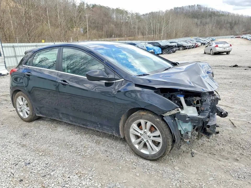 2015 HYUNDAI ELANTRA GT BASE  
