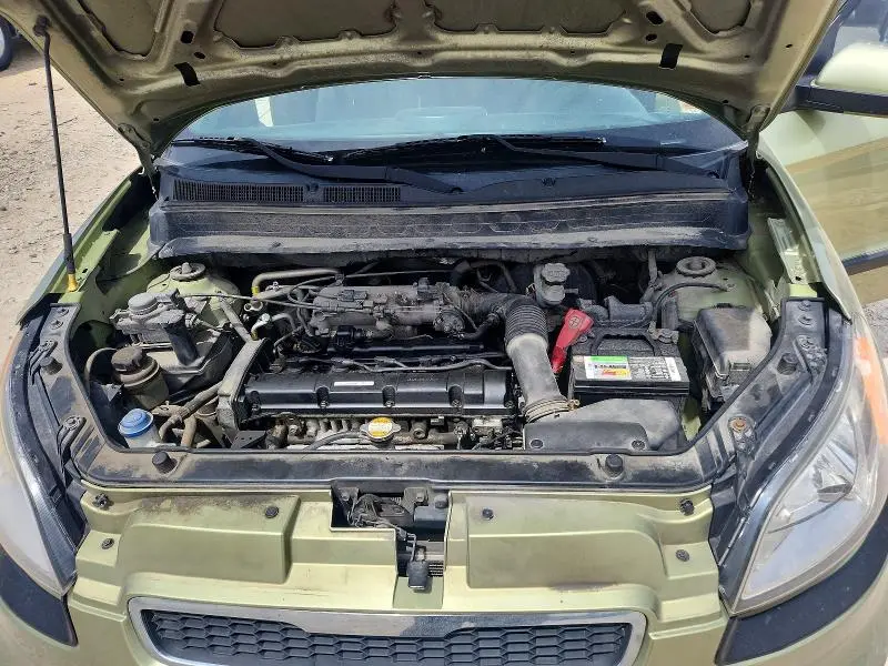 2011 KIA SOUL +  