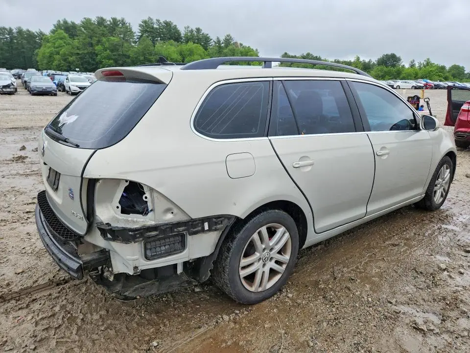 2011 VOLKSWAGEN JETTA S  