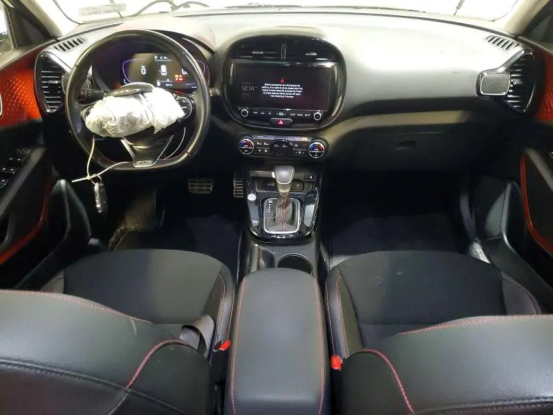 2023 KIA SOUL GT LINE  