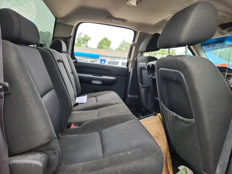 2011 CHEVROLET SILVERADO K2500 HEAVY DUTY LT  